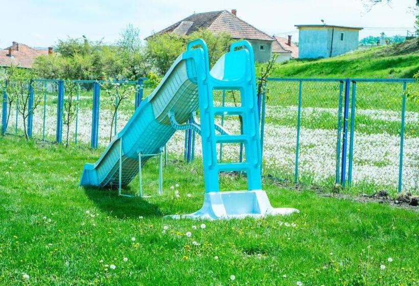 پانسیون La Căsuțe