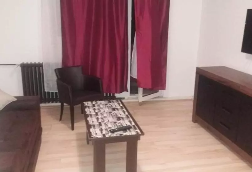 پانسیون Restoran Sa Prenoćištem žitište