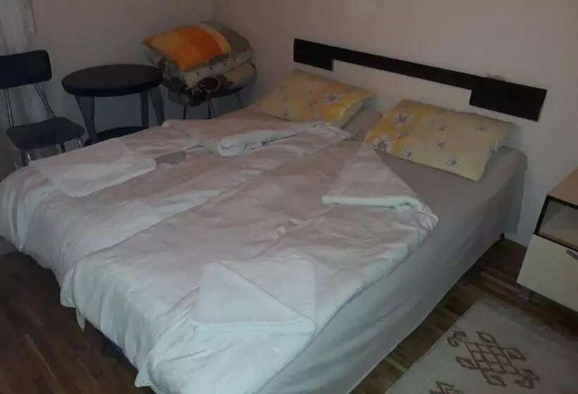 پانسیون Villa Vrben