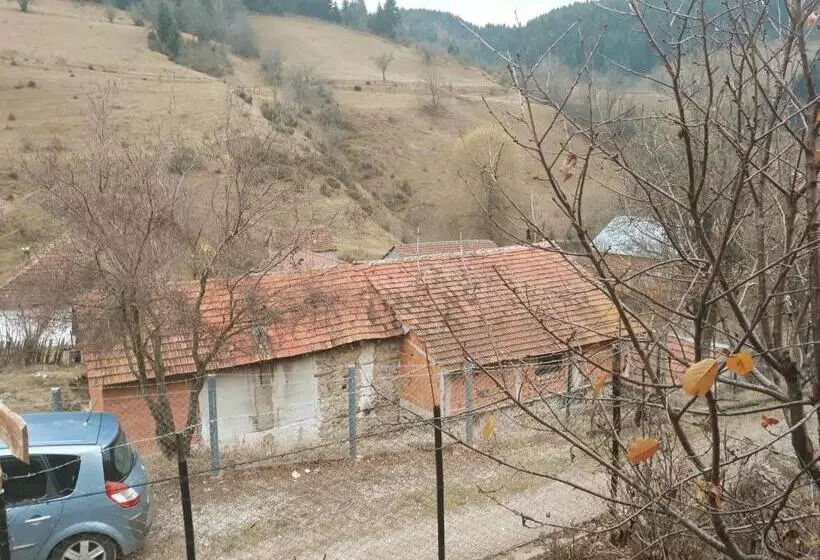 پانسیون Villa Vrben