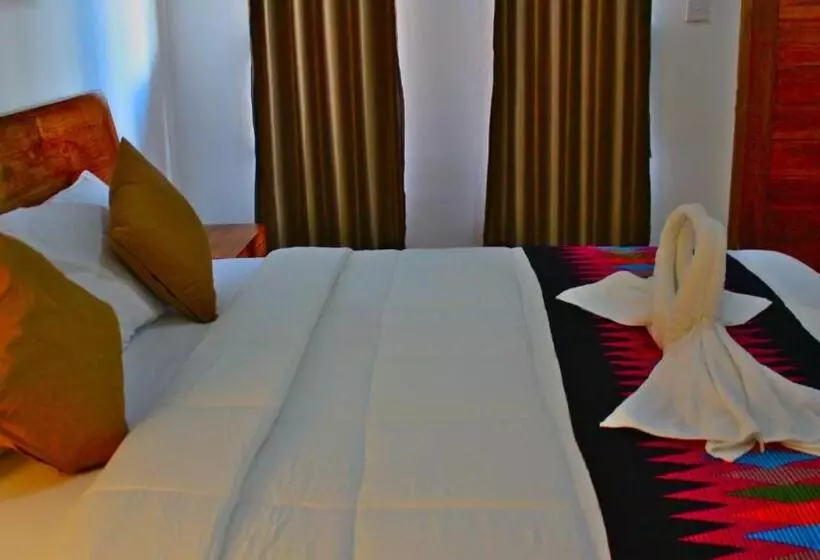 ペンション Wahyu Masari Homestay