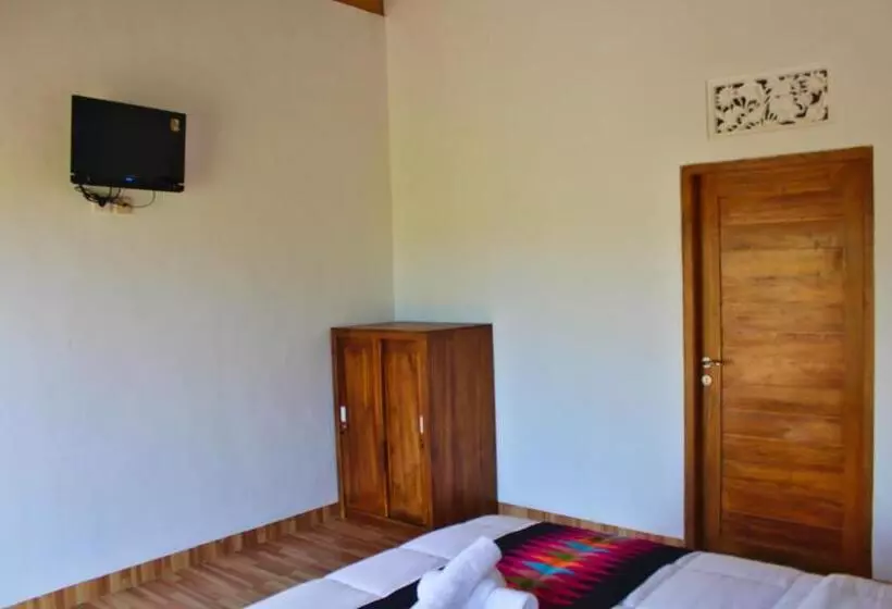 ペンション Wahyu Masari Homestay