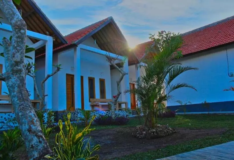 ペンション Wahyu Masari Homestay