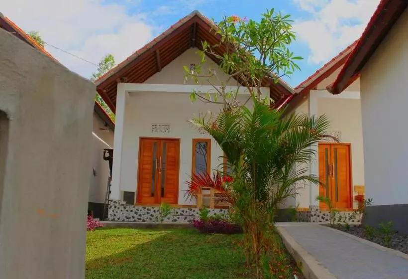 ペンション Wahyu Masari Homestay