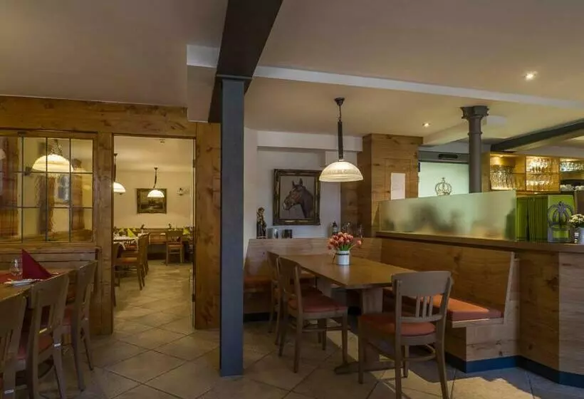 Retkeilymaja Gasthaus Zur Krone