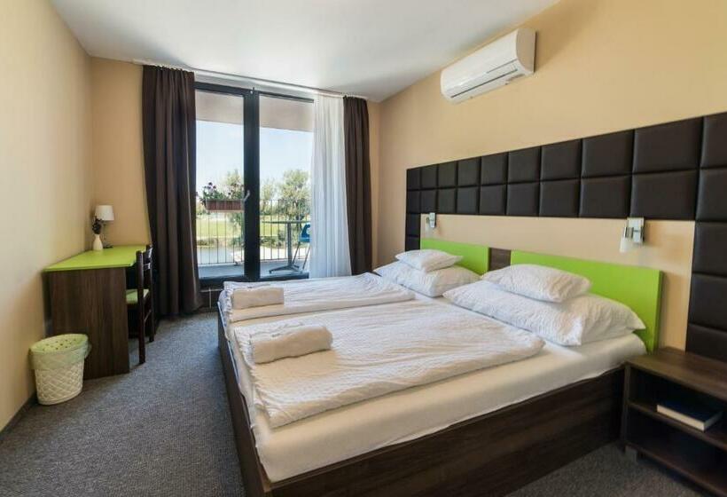 ベッドアンドブレックファースト Port étterem&panzió