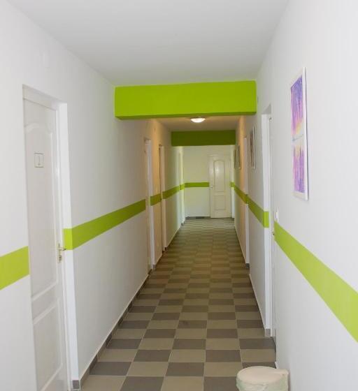 ベッドアンドブレックファースト Port étterem&panzió