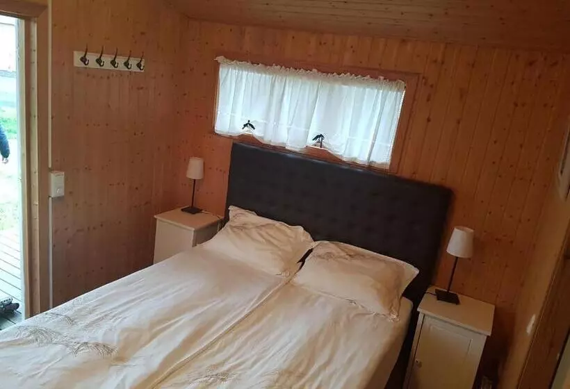 هتل Keldunes