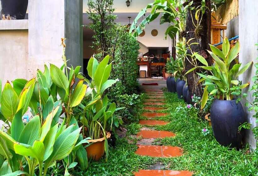 Plumeria Hotel & Spa