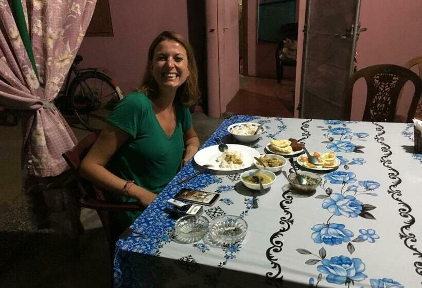 모텔 Kalkudah Budget