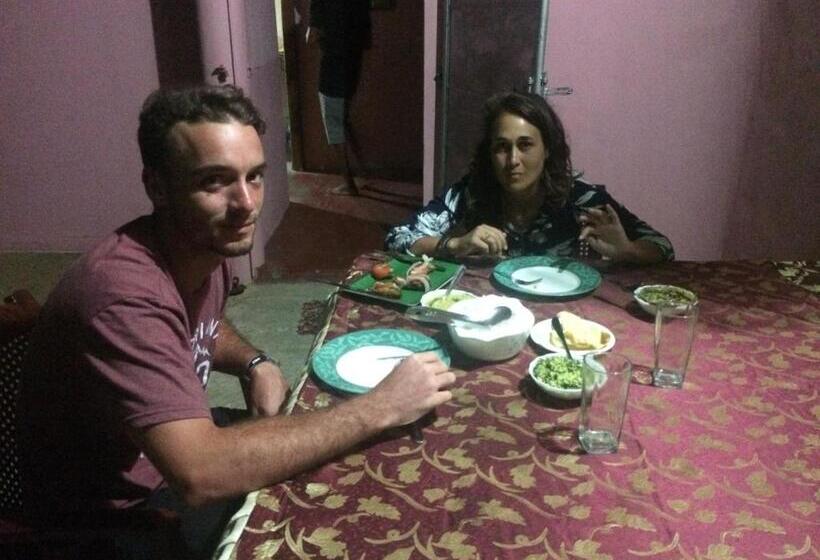 모텔 Kalkudah Budget