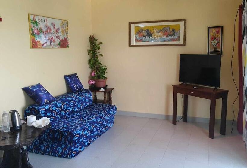 Whitesands Beach Resort