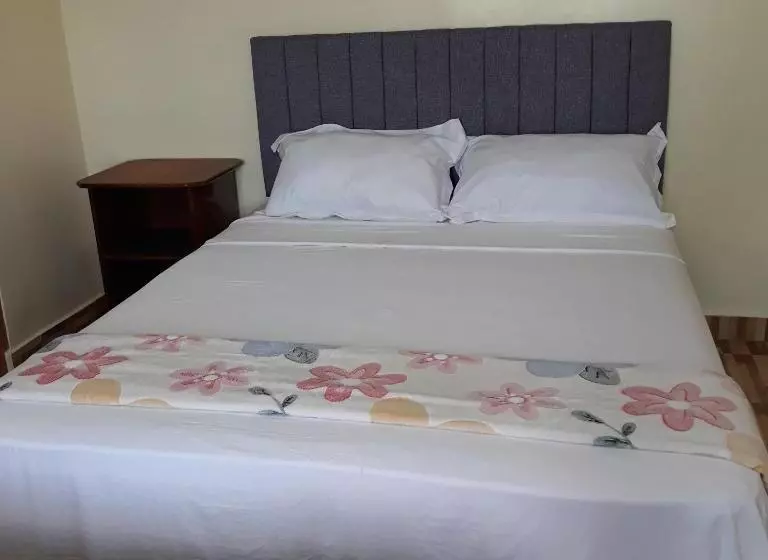 Whitesands Beach Resort