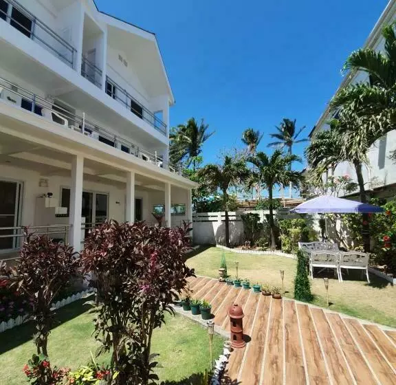 ユースホステル Clubboracay Apartelle