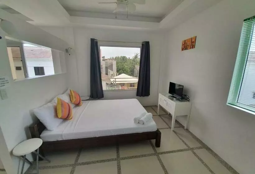 ユースホステル Clubboracay Apartelle
