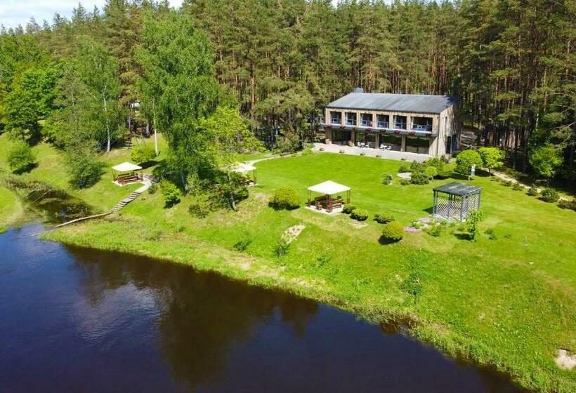 هاستل Pušų Takas