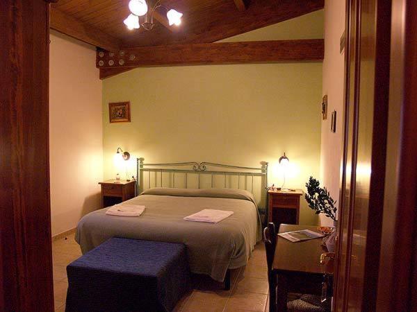 هتل Agriturismo Le Frasche