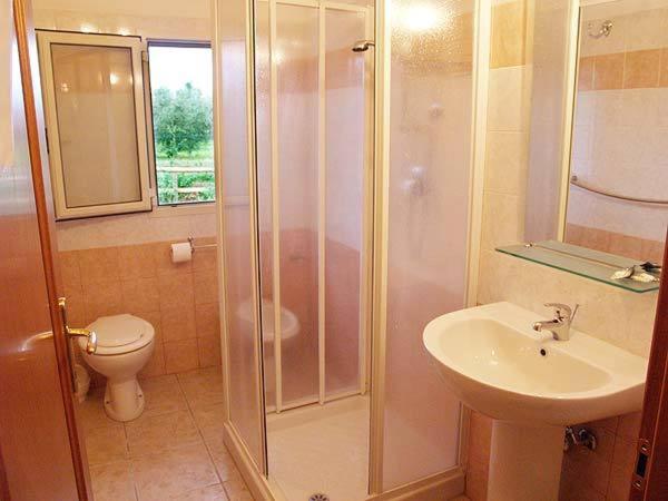 هتل Agriturismo Le Frasche