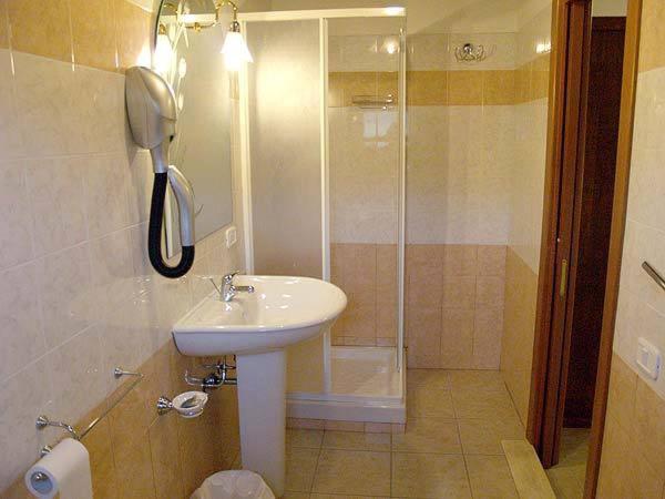 هتل Agriturismo Le Frasche