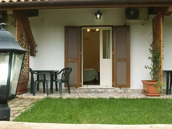 هتل Agriturismo Le Frasche
