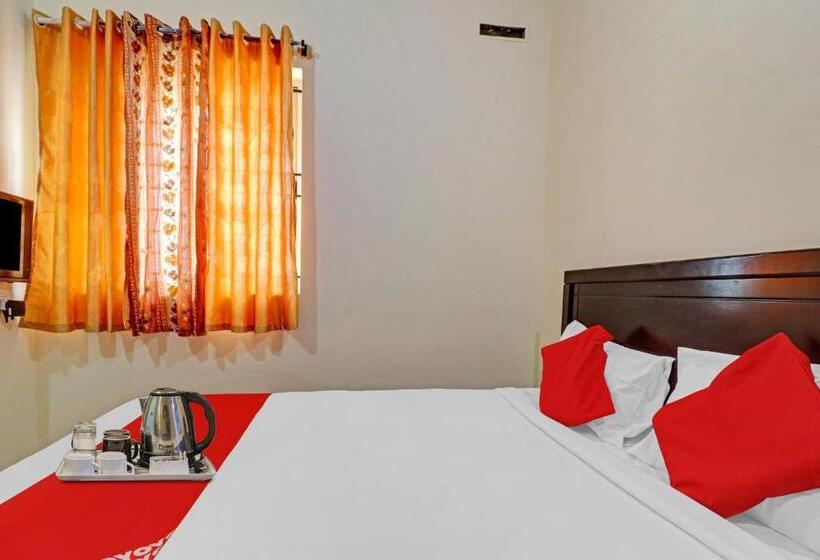 בית מלון כפרי O Mn Residency Near Ragigudda Sri Prasanna Anjaneyaswamy Temple