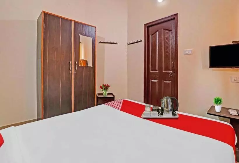 ホテル O Mn Residency Near Ragigudda Sri Prasanna Anjaneyaswamy Temple