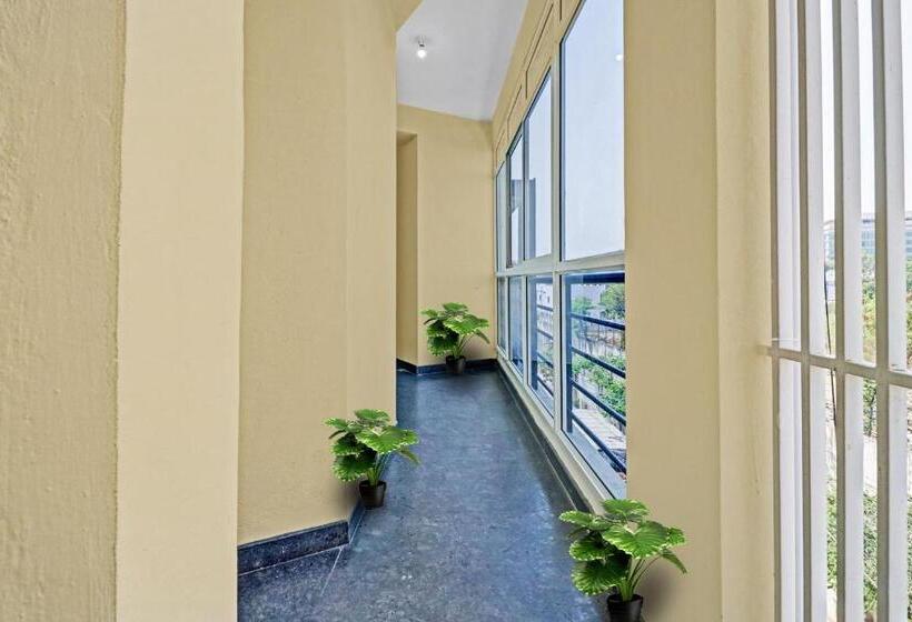 בית מלון כפרי O Mn Residency Near Ragigudda Sri Prasanna Anjaneyaswamy Temple