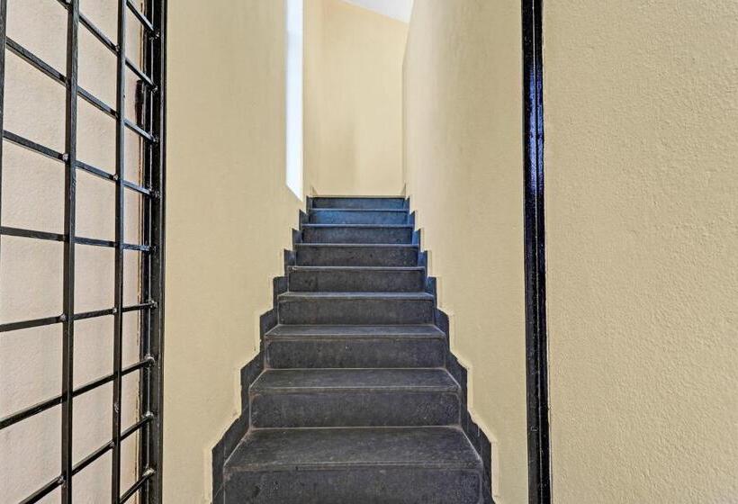 בית מלון כפרי O Mn Residency Near Ragigudda Sri Prasanna Anjaneyaswamy Temple