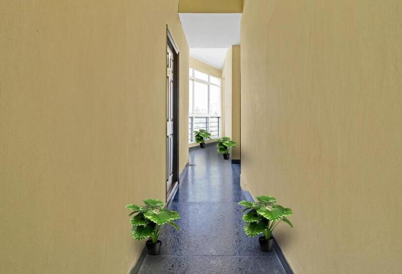 בית מלון כפרי O Mn Residency Near Ragigudda Sri Prasanna Anjaneyaswamy Temple