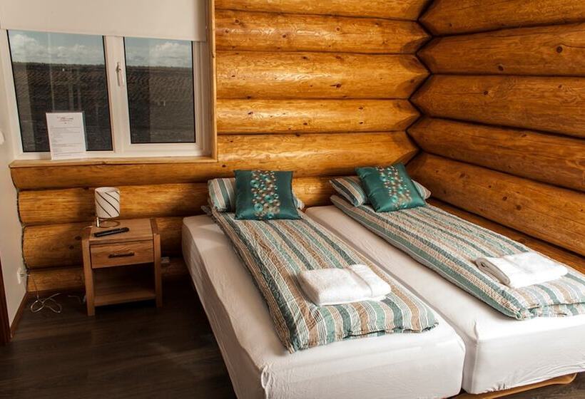 هتل Welcome Lambafell