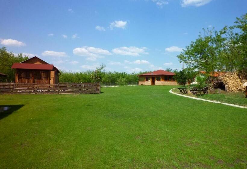 Пансион Farkasverem Vendégház