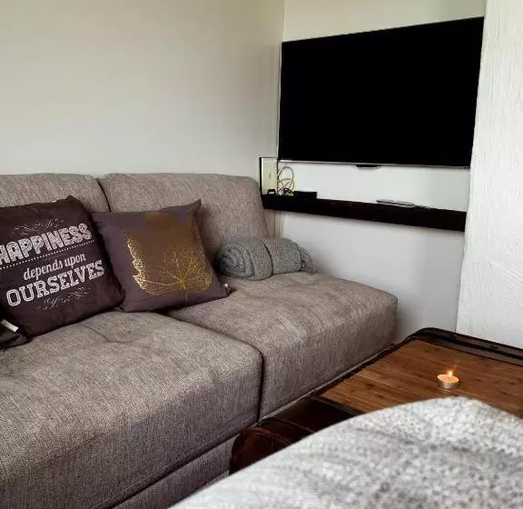 پانسیون Grand Guesthouse Gardakot