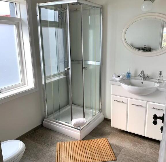 پانسیون Grand Guesthouse Gardakot