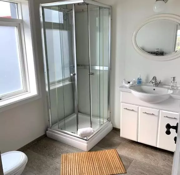 پانسیون Grand Guesthouse Gardakot