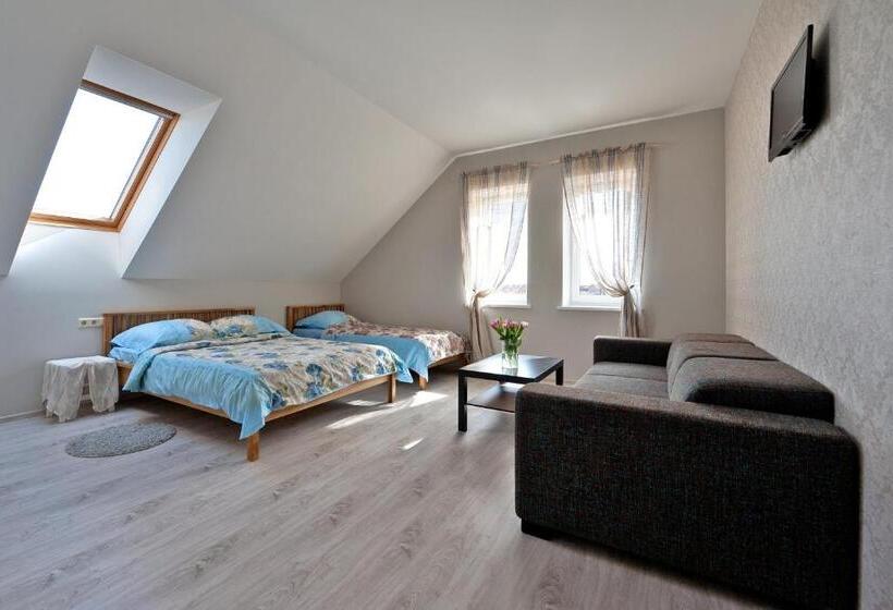 پانسیون Karklės Villa