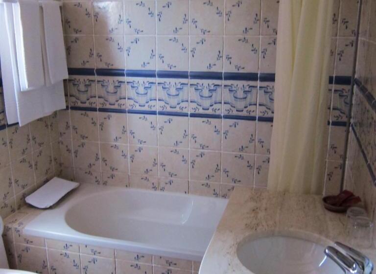 펜션 Monte Novo Da Longueira Turismo Rural