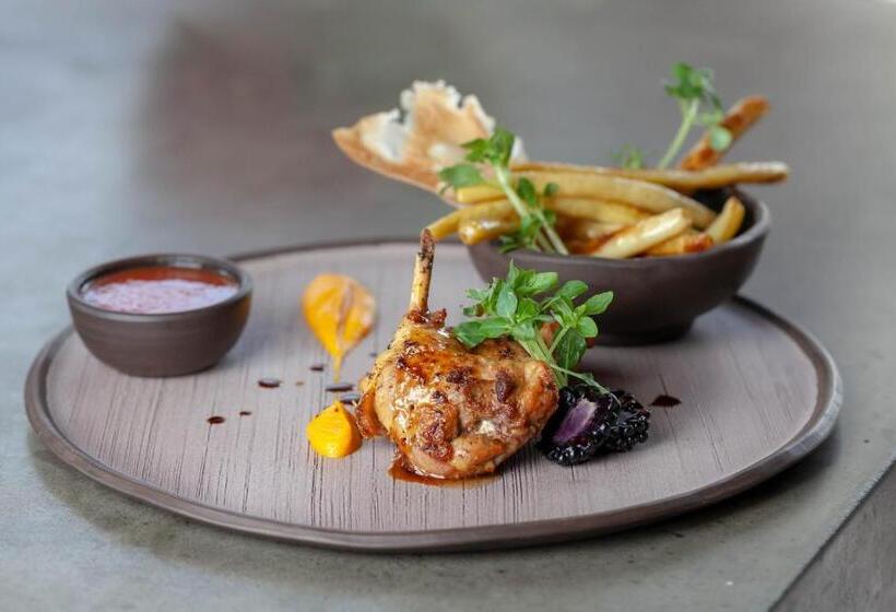 استراحتگاه Jonathan Spa Estate