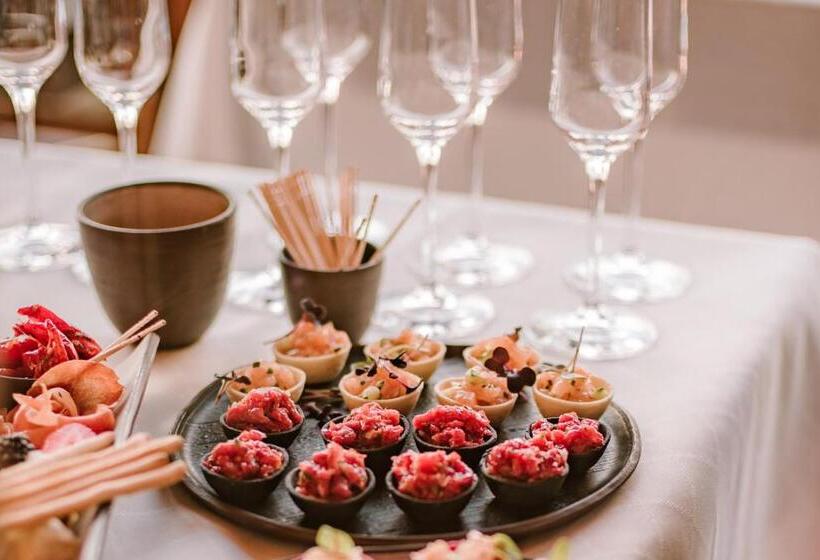 استراحتگاه Jonathan Spa Estate