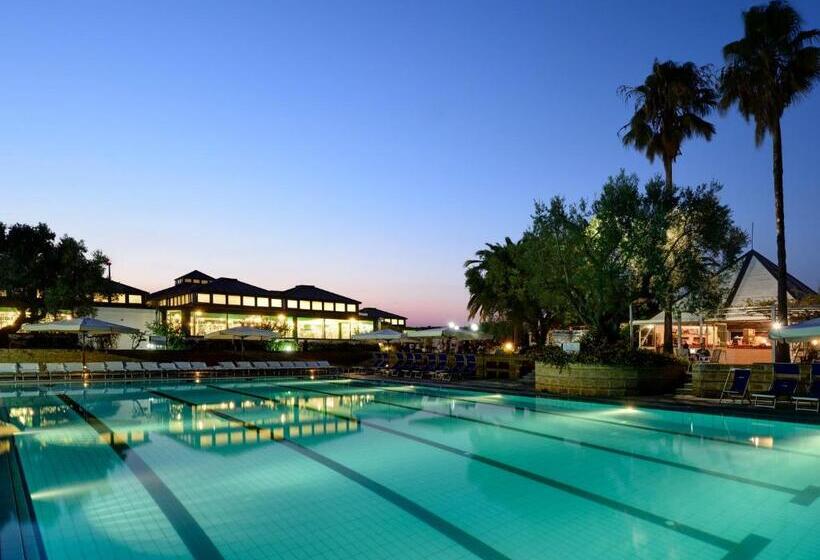 אתר נופש Th Capo Rizzuto