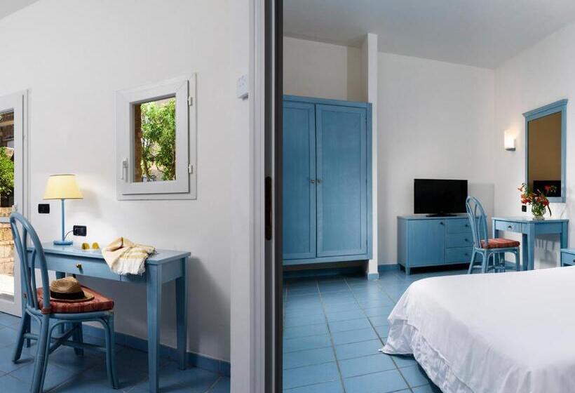 אתר נופש Th Capo Rizzuto