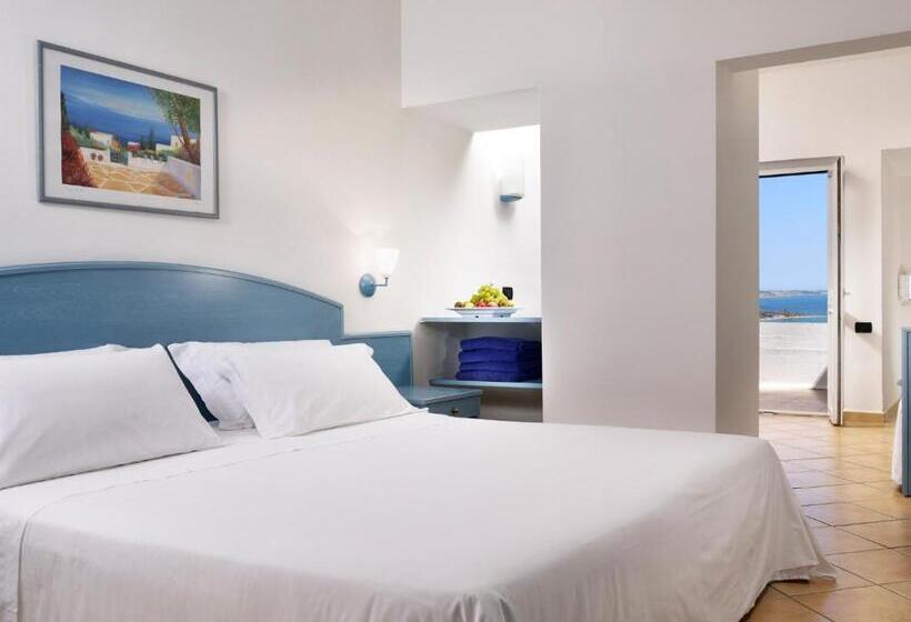 אתר נופש Th Capo Rizzuto