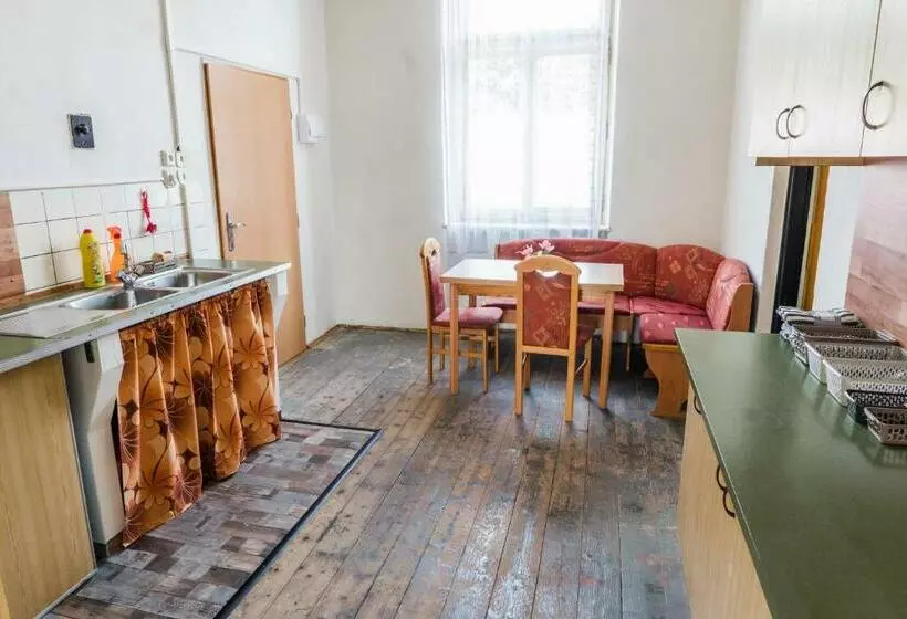 Retkeilymaja Ubytování Na Jakuli