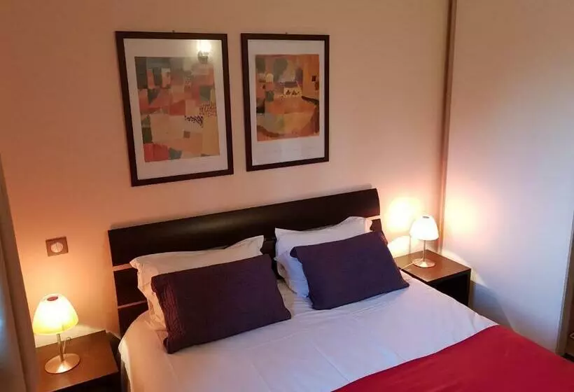 Mas De Valrugues Holifrance