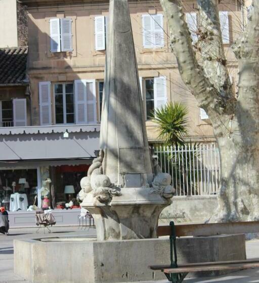 Mas De Valrugues Holifrance