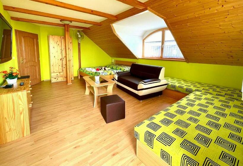 بنسيون Penzion Rogallo