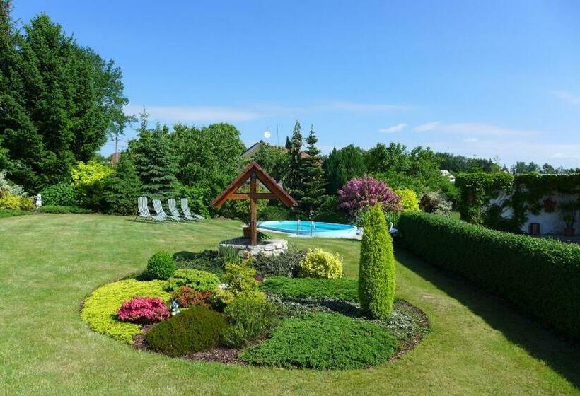 بنسيون Penzion Rogallo