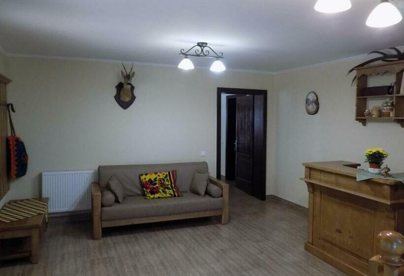 Pensiunea Agroturistică Casa Brădeana