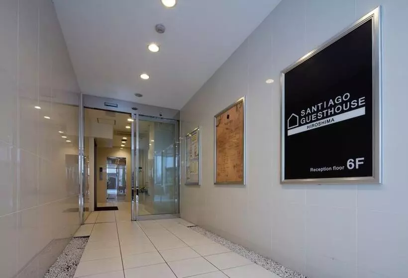הוסטל Santiago Guesthouse Hiroshima