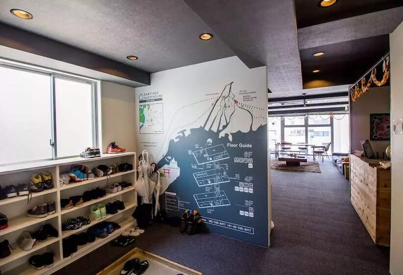 הוסטל Santiago Guesthouse Hiroshima