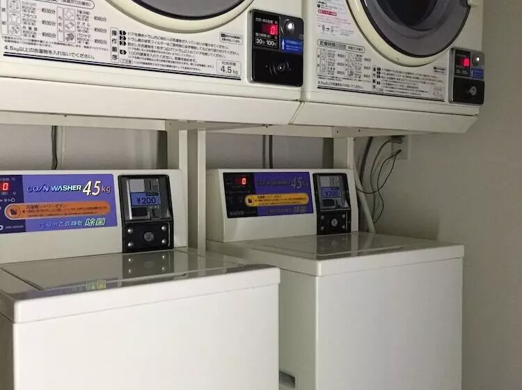 הוסטל Santiago Guesthouse Hiroshima